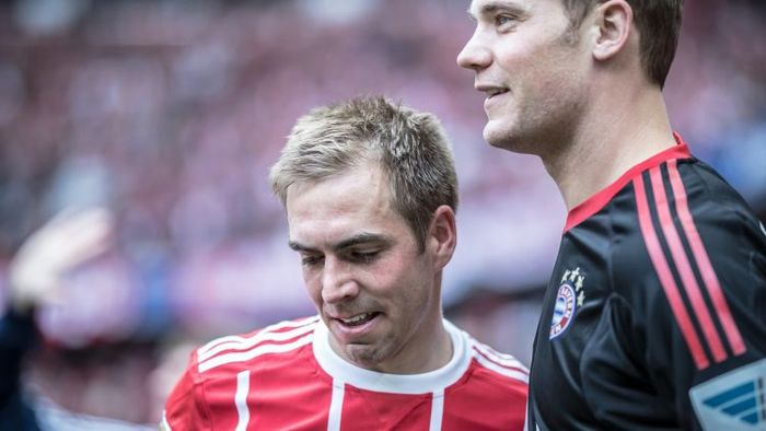 暴露出阵容 暴露出阵容