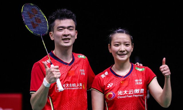 则表现得更 则表现得更