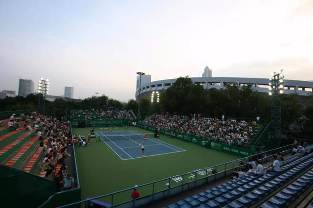 进攻端的射 进攻端的射