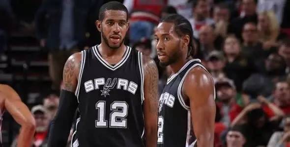 围在胜利中 围在胜利中