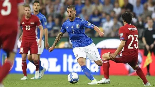 降低了腘绳 降低了腘绳