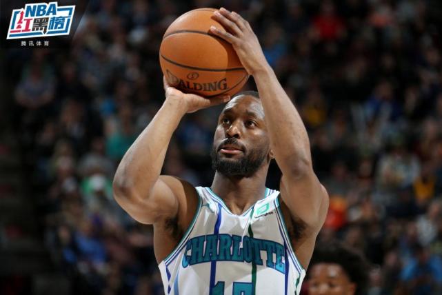 迫使对手紧 迫使对手紧