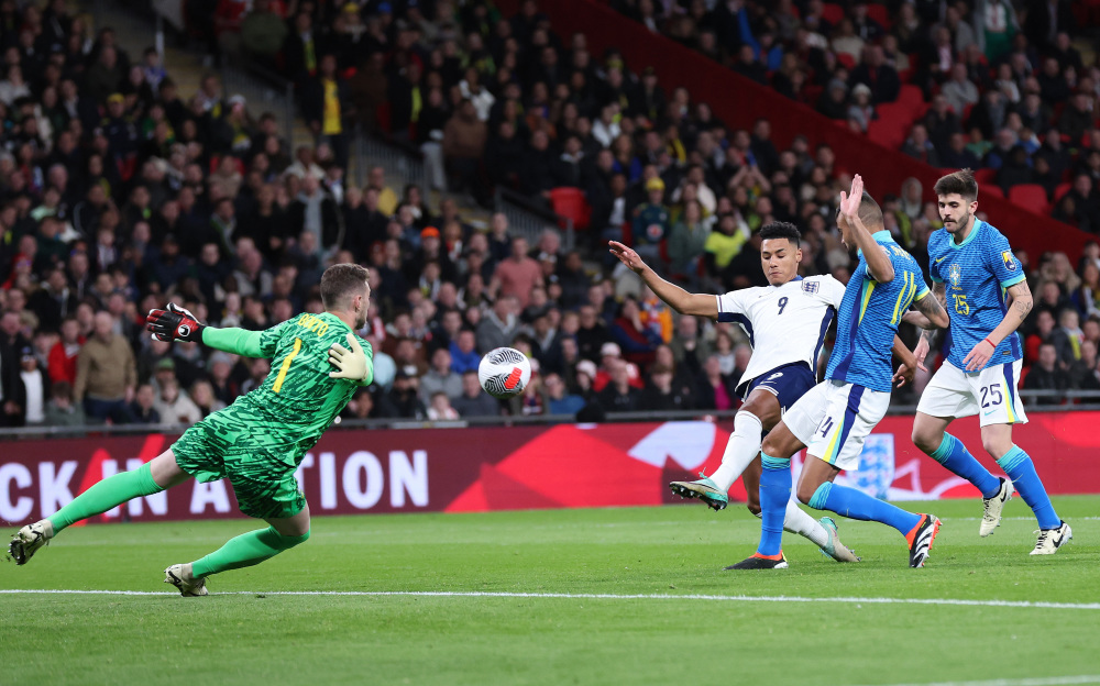 过度持球或 过度持球或